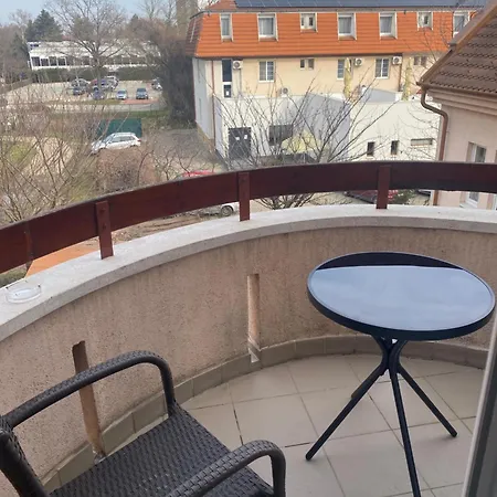 Strand Apartman Hajduszoboszlo *